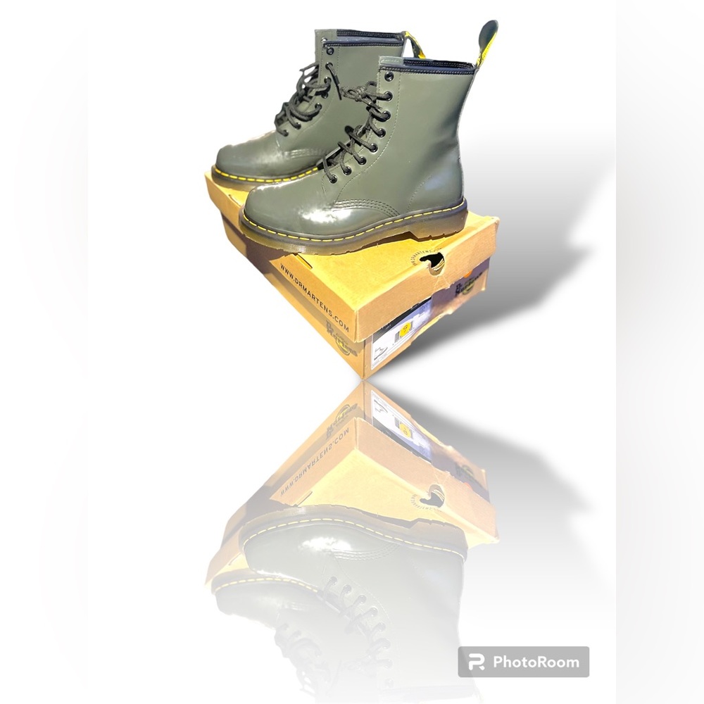 Dr. Martens